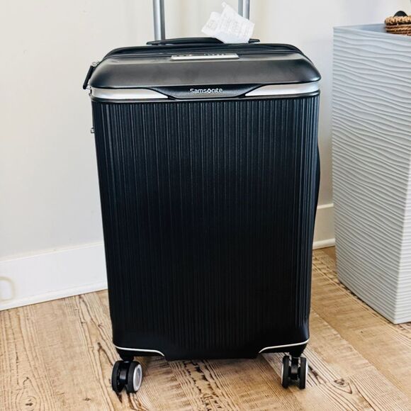 SAMSONITE 🔥SILHOUETTE 18 HARDSIDE CARRY-ON SPINNER Travel bag, weekender luggag - Picture 14 of 16